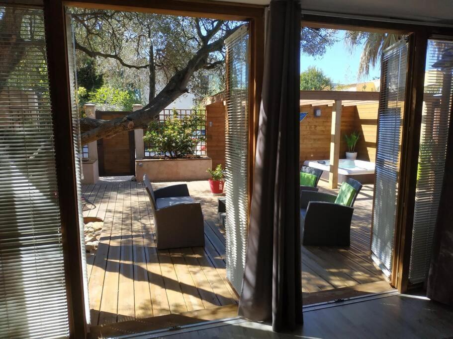 Studio Jacuzzi Prive A 8 Min A Pied De La Plage Apartman La Ciotat Kültér fotó
