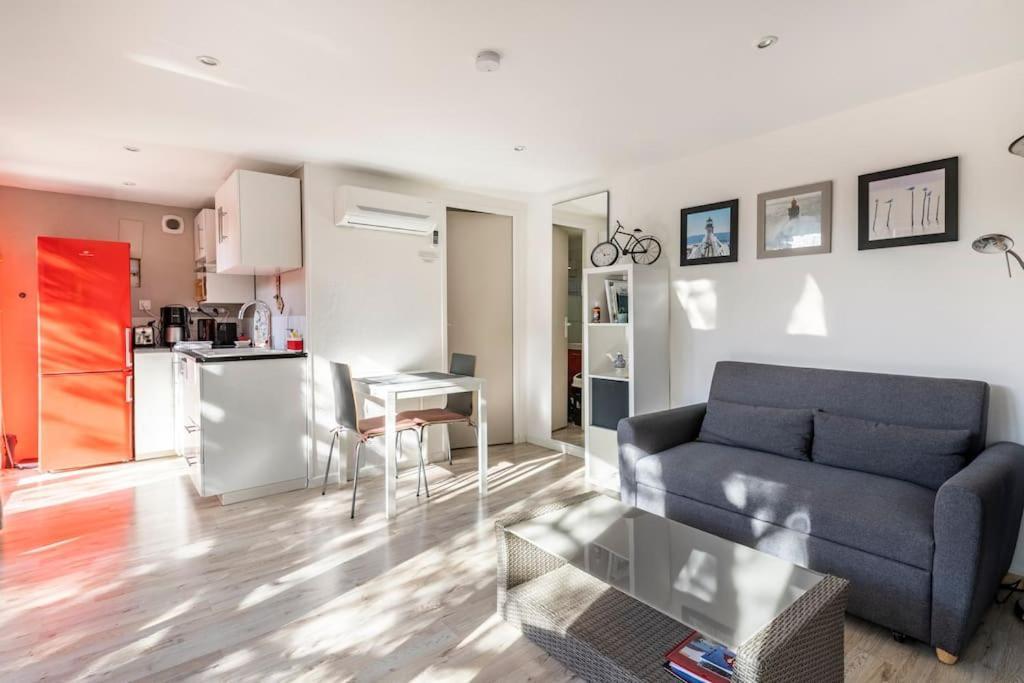 Studio Jacuzzi Prive A 8 Min A Pied De La Plage Apartman La Ciotat Kültér fotó